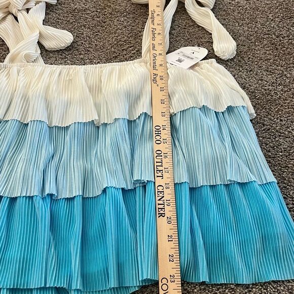 New Arula 1X Ruffled Tiered Bow Tie Sleeve Top, Blue ombré gradient - Picture 8 of 10